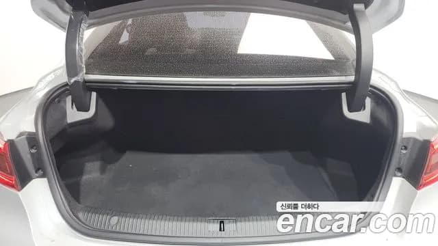 2019 Renault SM6 2.0 GDe SE Sold VIN KNMA4C2BMKP070311 – odometer reading 2019 Renault SM6 2.0 GDe SE Sold VIN KNMA4C2BMKP070311 – odometer reading