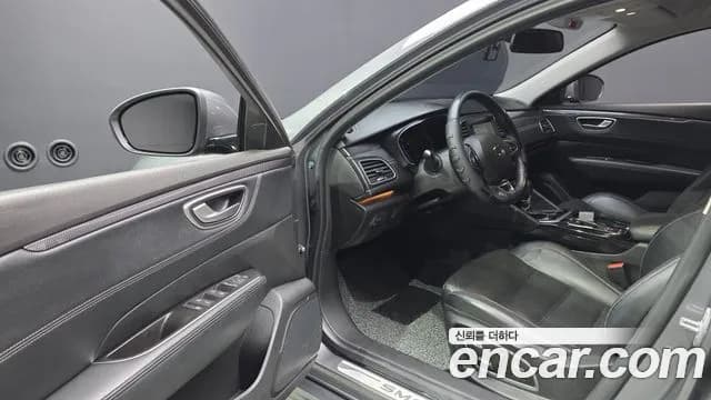 2017 Renault SM6 2.0 LPe LE (Disabled) Sold VIN KNMA4C2CMHP013536 – front exterior 2017 Renault SM6 2.0 LPe LE (Disabled) Sold VIN KNMA4C2CMHP013536 – front exterior