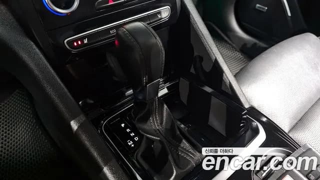 2017 Renault SM6 2.0 LPe LE (Disabled) Sold VIN KNMA4C2CMHP013988 – photo 27 2017 Renault SM6 2.0 LPe LE (Disabled) Sold VIN KNMA4C2CMHP013988 – photo 27