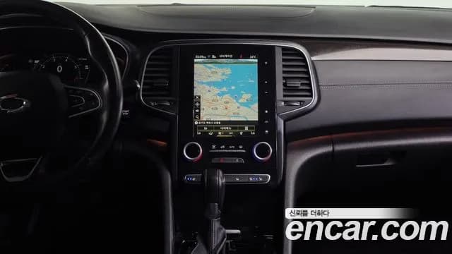 2017 Renault SM6 2.0 LPe RE (Disabled) Sold VIN KNMA4C2CMHP014267 – side profile 2017 Renault SM6 2.0 LPe RE (Disabled) Sold VIN KNMA4C2CMHP014267 – side profile