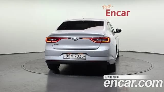 2017 Renault SM6 2.0 LPe RE (Disabled) Sold VIN KNMA4C2CMHP014267 – undercarriage 2017 Renault SM6 2.0 LPe RE (Disabled) Sold VIN KNMA4C2CMHP014267 – undercarriage