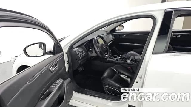 2017 Renault SM6 2.0 LPe SE (Rental car) Sold VIN KNMA4C2CMHP018565 – photo 19 2017 Renault SM6 2.0 LPe SE (Rental car) Sold VIN KNMA4C2CMHP018565 – photo 19