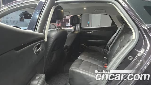 2017 Renault SM6 2.0 LPe RE (Disabled) Sold VIN KNMA4C2CMHP018667 – engine bay 2017 Renault SM6 2.0 LPe RE (Disabled) Sold VIN KNMA4C2CMHP018667 – engine bay