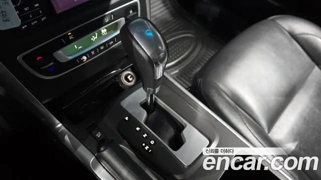 2017 Renault SM5 Nova LPLi Texi tental car DLX Sold VIN KNMA4C2CMHP065610 – interior seats 2017 Renault SM5 Nova LPLi Texi tental car DLX Sold VIN KNMA4C2CMHP065610 – interior seats