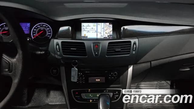 2017 Renault SM5 Nova LPLi Texi tental car DLX Sold VIN KNMA4C2CMHP065610 – engine bay 2017 Renault SM5 Nova LPLi Texi tental car DLX Sold VIN KNMA4C2CMHP065610 – engine bay