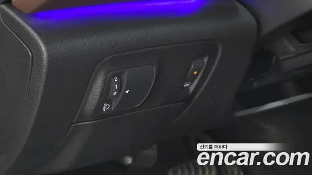 2019 Renault SM6 2.0 LPe LE (Disabled) Sold VIN KNMA4C2CMKP023002 – front exterior 2019 Renault SM6 2.0 LPe LE (Disabled) Sold VIN KNMA4C2CMKP023002 – front exterior