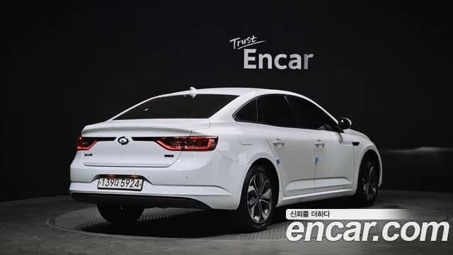 2019 Renault SM6 2.0 LPe SE (Rental car) Sold VIN KNMA4C2CMKP023875 – engine bay 2019 Renault SM6 2.0 LPe SE (Rental car) Sold VIN KNMA4C2CMKP023875 – engine bay