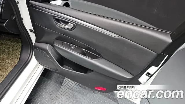 2019 Renault SM6 2.0 LPe SE (Rental car) Sold VIN KNMA4C2CMKP023875 – photo 15 2019 Renault SM6 2.0 LPe SE (Rental car) Sold VIN KNMA4C2CMKP023875 – photo 15