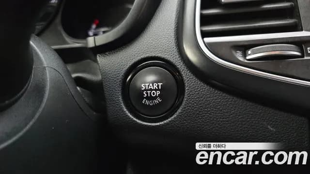 2019 Renault SM6 2.0 LPe SE (Rental car) Sold VIN KNMA4C2CMKP025122 – photo 13 2019 Renault SM6 2.0 LPe SE (Rental car) Sold VIN KNMA4C2CMKP025122 – photo 13