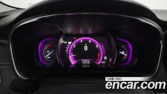 2019 Renault SM6 2.0 LPe RE (Disabled) Sold VIN KNMA4C2CMKP025487 – interior seats 2019 Renault SM6 2.0 LPe RE (Disabled) Sold VIN KNMA4C2CMKP025487 – interior seats