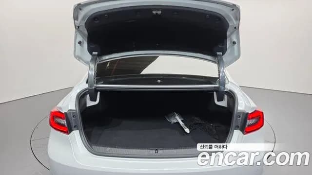 2019 Renault SM6 2.0 LPe RE (Disabled) Sold VIN KNMA4C2CMKP025487 – photo 13 2019 Renault SM6 2.0 LPe RE (Disabled) Sold VIN KNMA4C2CMKP025487 – photo 13