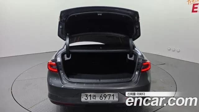 2019 Renault SM6 2.0 LPe LE Sold VIN KNMA4C2CMKP028334 – undercarriage 2019 Renault SM6 2.0 LPe LE Sold VIN KNMA4C2CMKP028334 – undercarriage