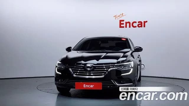 2019 Renault SM6 2.0 LPe LE Sold VIN KNMA4C2CMKP028568 – exterior detail 2019 Renault SM6 2.0 LPe LE Sold VIN KNMA4C2CMKP028568 – exterior detail