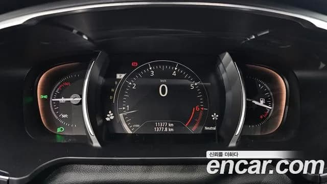 2019 Renault SM6 2.0 LPe RE (Disabled) Sold VIN KNMA4C2CMKP028570 – side profile 2019 Renault SM6 2.0 LPe RE (Disabled) Sold VIN KNMA4C2CMKP028570 – side profile