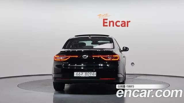 2019 Renault SM6 2.0 LPe RE (Disabled) Sold VIN KNMA4C2CMKP028570 – interior seats 2019 Renault SM6 2.0 LPe RE (Disabled) Sold VIN KNMA4C2CMKP028570 – interior seats
