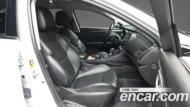2019 Renault SM6 2.0 LPe SE (Disabled) Sold VIN KNMA4C2CMKP029128 – photo 28 2019 Renault SM6 2.0 LPe SE (Disabled) Sold VIN KNMA4C2CMKP029128 – photo 28