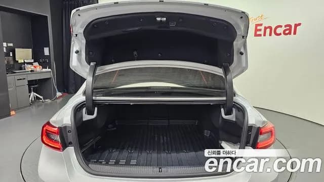 2019 Renault SM6 2.0 LPe LE (Disabled) Sold VIN KNMA4C2CMKP030180 – trunk area 2019 Renault SM6 2.0 LPe LE (Disabled) Sold VIN KNMA4C2CMKP030180 – trunk area