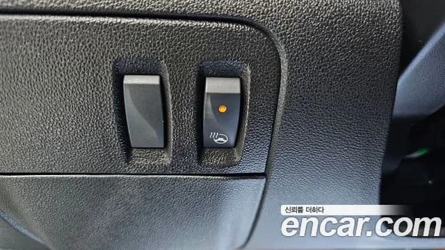 2019 Renault SM6 2.0 LPe LE (Disabled) Sold VIN KNMA4C2CMKP030180 – photo 12 2019 Renault SM6 2.0 LPe LE (Disabled) Sold VIN KNMA4C2CMKP030180 – photo 12