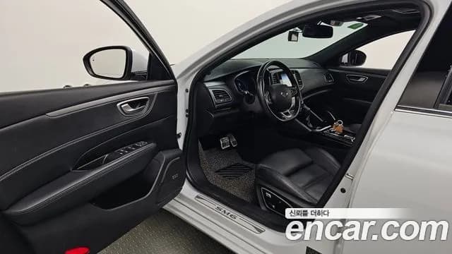 2020 Renault SM6 2.0 LPe RE Sold VIN KNMA4C2CMLP038090 – interior seats 2020 Renault SM6 2.0 LPe RE Sold VIN KNMA4C2CMLP038090 – interior seats