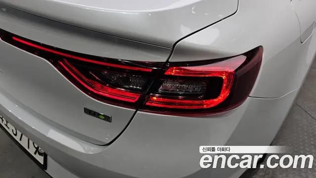 2020 Renault SM6 2.0 LPe RE Sold VIN KNMA4C2CMLP038090 – photo 15 2020 Renault SM6 2.0 LPe RE Sold VIN KNMA4C2CMLP038090 – photo 15