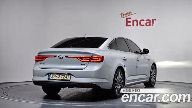 2021 Renault The New SM6 2.0 LPe RE Sold VIN KNMA4C2CMMP039858 – rear exterior 2021 Renault The New SM6 2.0 LPe RE Sold VIN KNMA4C2CMMP039858 – rear exterior