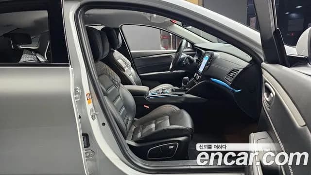 2023 Renault The New SM6 2.0 LPe RE Sold VIN KNMA4C2CMPP042713 – interior seats 2023 Renault The New SM6 2.0 LPe RE Sold VIN KNMA4C2CMPP042713 – interior seats