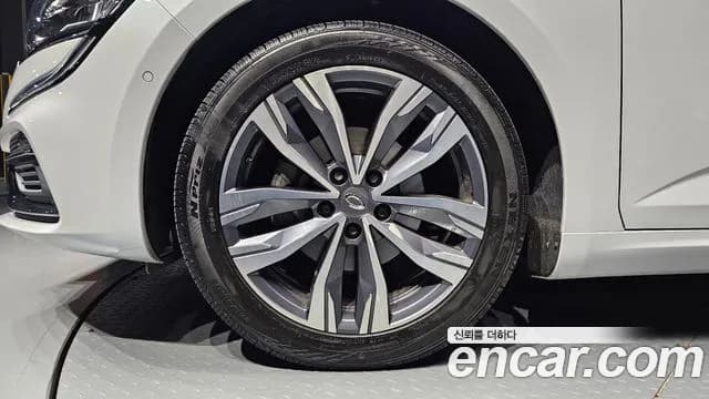 2023 Renault The New SM6 2.0 LPe RE Sold VIN KNMA4C2CMPP042713 – odometer reading 2023 Renault The New SM6 2.0 LPe RE Sold VIN KNMA4C2CMPP042713 – odometer reading