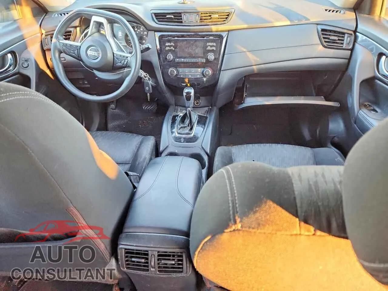 2017 NISSAN ROGUE Damaged VIN KNMAT2MT9HP519675 – undercarriage 2017 NISSAN ROGUE Damaged VIN KNMAT2MT9HP519675 – undercarriage