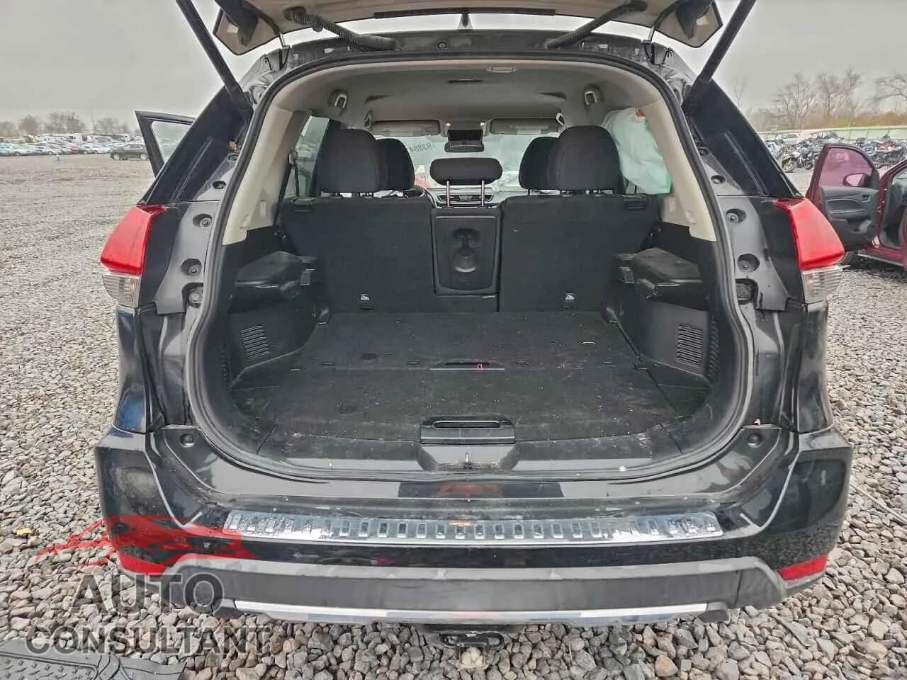 2018 NISSAN ROGUE Damaged VIN KNMAT2MV2JP622458 – engine bay 2018 NISSAN ROGUE Damaged VIN KNMAT2MV2JP622458 – engine bay