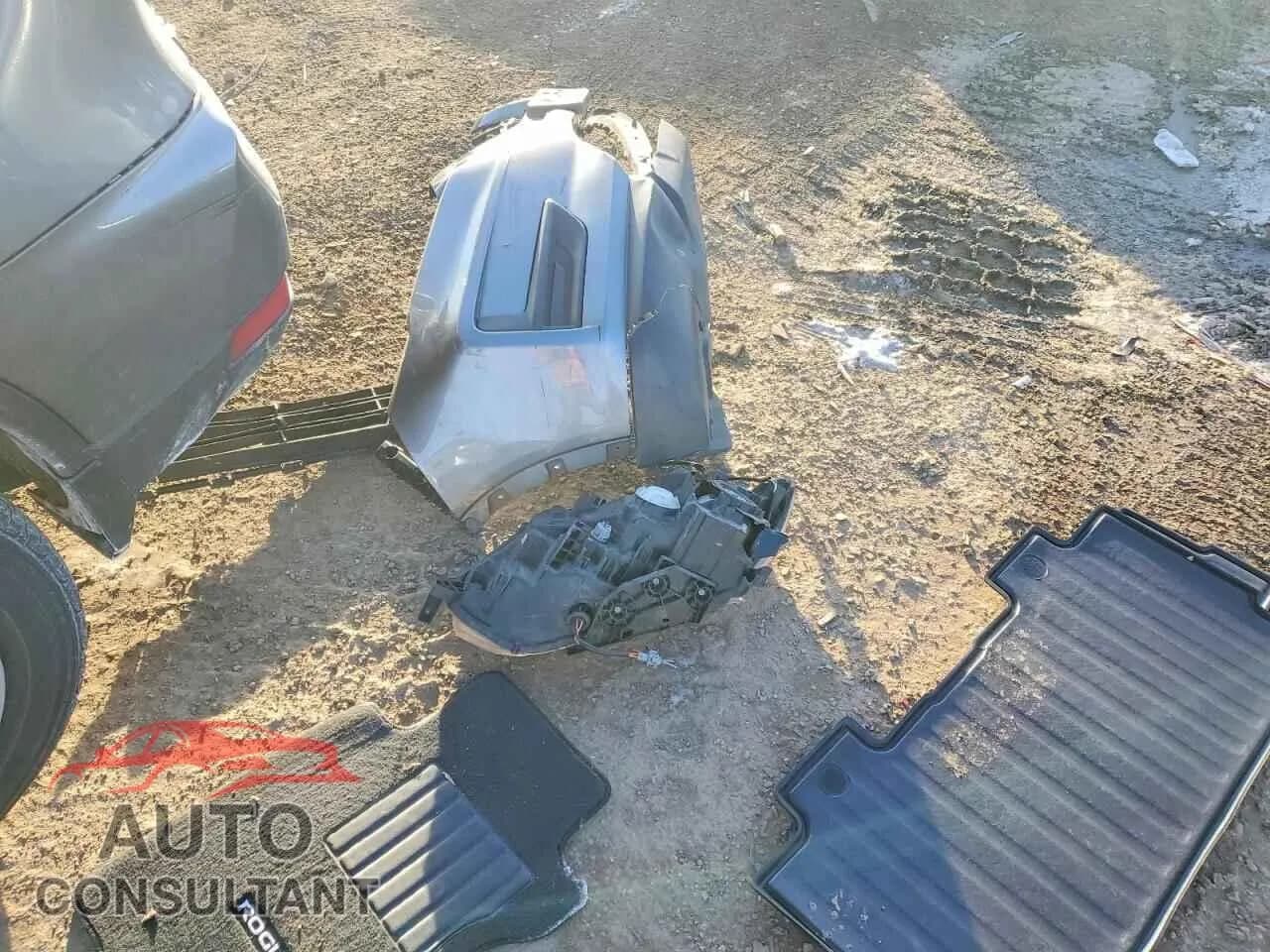 2017 NISSAN ROGUE Damaged VIN KNMAT2MV5HP511980 – photo 12 2017 NISSAN ROGUE Damaged VIN KNMAT2MV5HP511980 – photo 12