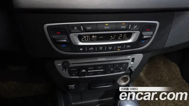 2017 Renault SM3 Neo LE Sold VIN KNMC4C2HMHP201732 – photo 12 2017 Renault SM3 Neo LE Sold VIN KNMC4C2HMHP201732 – photo 12