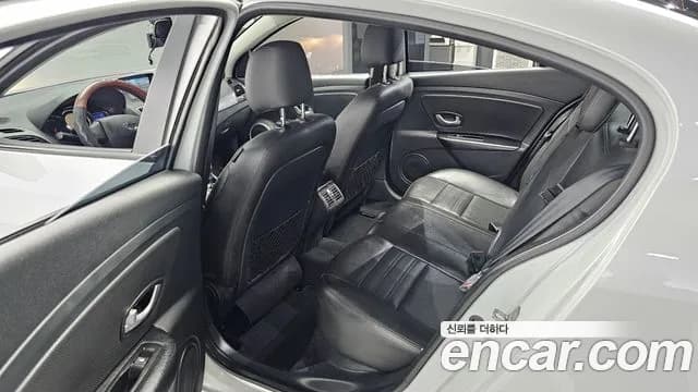 2018 Renault SM3 Neo LE Sold VIN KNMC4C2HMJP204253 – photo 26 2018 Renault SM3 Neo LE Sold VIN KNMC4C2HMJP204253 – photo 26