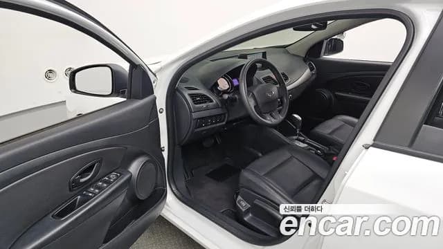 2018 Renault SM3 Neo SE Sold VIN KNMC4C2HMJP208297 – engine bay 2018 Renault SM3 Neo SE Sold VIN KNMC4C2HMJP208297 – engine bay