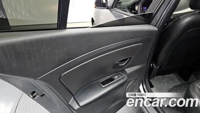 2018 Renault SM3 Neo PE Sold VIN KNMC4C2HMJP208329 – photo 11 2018 Renault SM3 Neo PE Sold VIN KNMC4C2HMJP208329 – photo 11