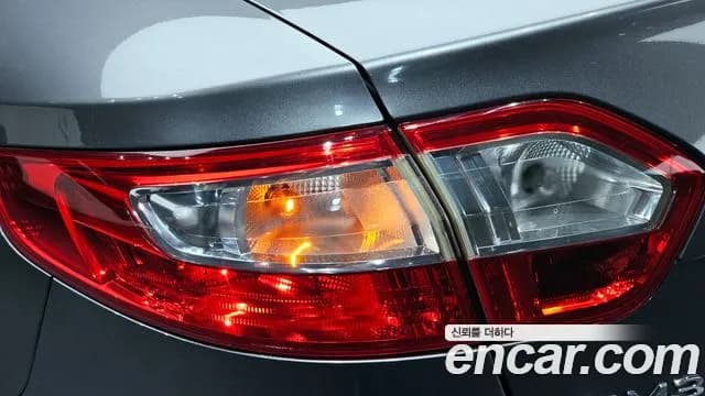 2018 Renault SM3 Neo PE Sold VIN KNMC4C2HMJP208329 – photo 14 2018 Renault SM3 Neo PE Sold VIN KNMC4C2HMJP208329 – photo 14
