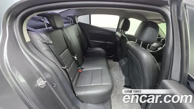 2019 Renault SM3 Neo SE Sold VIN KNMC4C2HMKP212471 – rear exterior 2019 Renault SM3 Neo SE Sold VIN KNMC4C2HMKP212471 – rear exterior