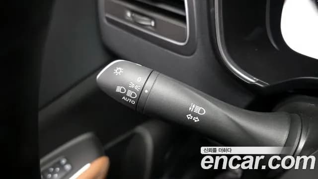 2026 Renault The New QM6 2.0 GDe RE 2WD Sold VIN KNME5C2B1TP104693 – interior seats 2026 Renault The New QM6 2.0 GDe RE 2WD Sold VIN KNME5C2B1TP104693 – interior seats