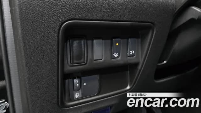 2019 Renault QM6 Gasoline 2WD LE Sold VIN KNME5C2B3KP039649 – rear exterior 2019 Renault QM6 Gasoline 2WD LE Sold VIN KNME5C2B3KP039649 – rear exterior