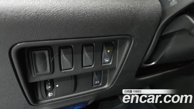 2025 Renault The New QM6 2.0 GDe PREMIERE 2WD Sold VIN KNME5C2B3SP102393 – photo 18 2025 Renault The New QM6 2.0 GDe PREMIERE 2WD Sold VIN KNME5C2B3SP102393 – photo 18