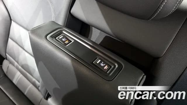 2026 Renault The New QM6 2.0 GDe RE 2WD Sold VIN KNME5C2B4TP104641 – trunk area 2026 Renault The New QM6 2.0 GDe RE 2WD Sold VIN KNME5C2B4TP104641 – trunk area