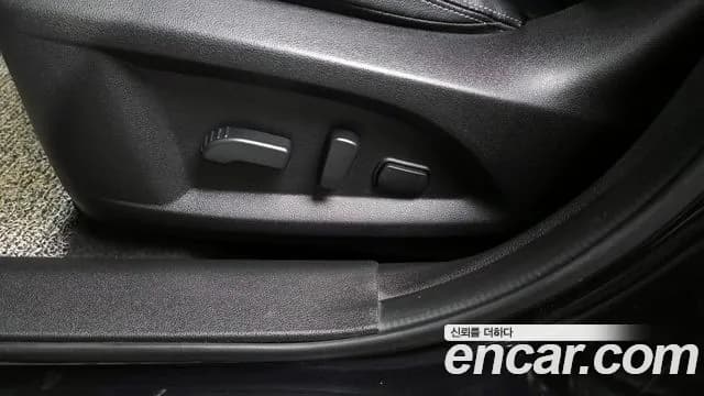 2021 Renault The New QM6 2.0 GDe LE 2WD Sold VIN KNME5C2B6MP075032 – interior seats 2021 Renault The New QM6 2.0 GDe LE 2WD Sold VIN KNME5C2B6MP075032 – interior seats