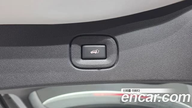 2026 Renault The New QM6 2.0 GDe RE 2WD Sold VIN KNME5C2B6TP104768 – photo 28 2026 Renault The New QM6 2.0 GDe RE 2WD Sold VIN KNME5C2B6TP104768 – photo 28