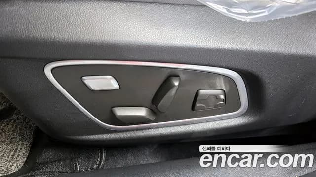 2020 Renault The New QM6 2.0 GDe PREMIERE 2WD Sold VIN KNME5C2B8LP057453 – trunk area 2020 Renault The New QM6 2.0 GDe PREMIERE 2WD Sold VIN KNME5C2B8LP057453 – trunk area
