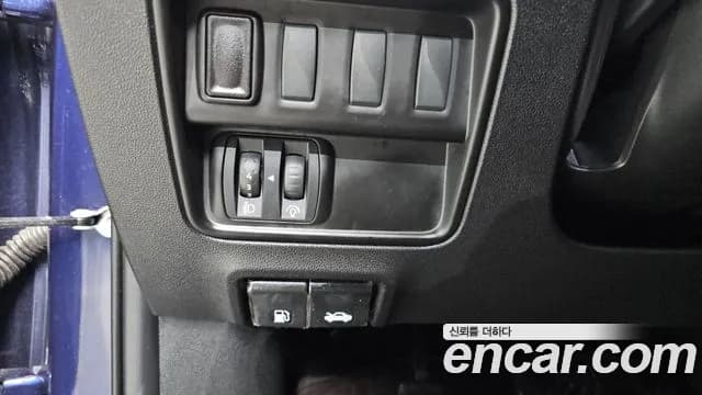 2018 Renault QM6 Gasoline 2WD SE Sold VIN KNME5C2BXJP012687 – trunk area 2018 Renault QM6 Gasoline 2WD SE Sold VIN KNME5C2BXJP012687 – trunk area