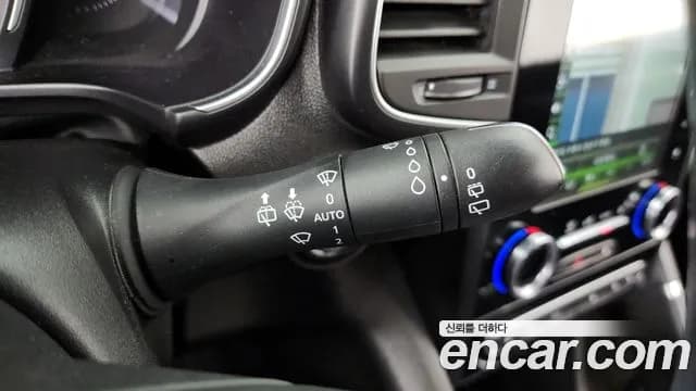 2020 Renault The New QM6 2.0 LPe RE 2WD Sold VIN KNME5C2C2LP003669 – interior seats 2020 Renault The New QM6 2.0 LPe RE 2WD Sold VIN KNME5C2C2LP003669 – interior seats