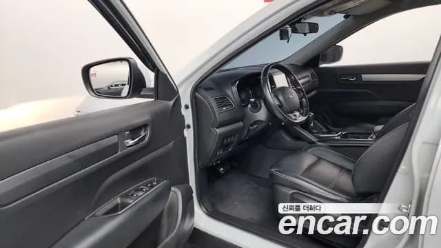 2020 Renault The New QM6 2.0 LPe SE 2WD Sold VIN KNME5C2C3LP004068 – trunk area 2020 Renault The New QM6 2.0 LPe SE 2WD Sold VIN KNME5C2C3LP004068 – trunk area