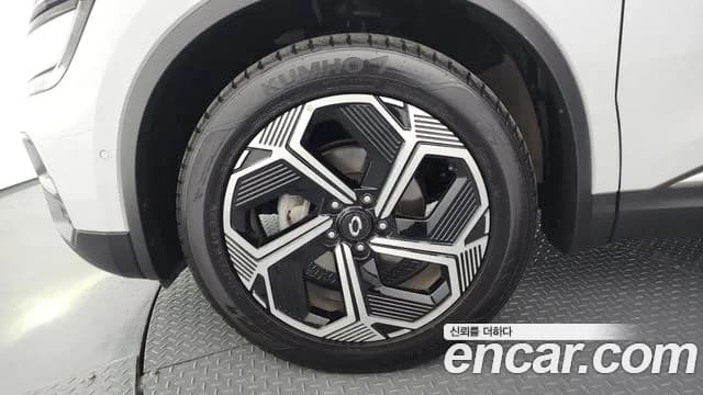 2024 Renault The New QM6 2.0 LPe RE 2WD Sold VIN KNME5C2C3RP098624 – exterior detail 2024 Renault The New QM6 2.0 LPe RE 2WD Sold VIN KNME5C2C3RP098624 – exterior detail