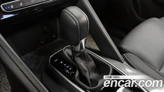 2020 Renault The New QM6 2.0 LPe RE 2WD Sold VIN KNME5C2C4LP016391 – trunk area 2020 Renault The New QM6 2.0 LPe RE 2WD Sold VIN KNME5C2C4LP016391 – trunk area