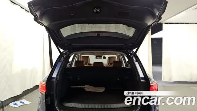 2025 Renault The New QM6 2.0 LPe RE 2WD Sold VIN KNME5C2C4SP104050 – interior seats 2025 Renault The New QM6 2.0 LPe RE 2WD Sold VIN KNME5C2C4SP104050 – interior seats