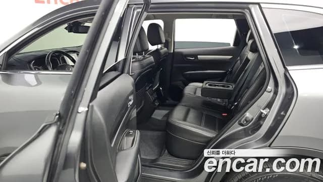 2020 Renault The New QM6 2.0 LPe LE 2WD Sold VIN KNME5C2C5LP027531 – trunk area 2020 Renault The New QM6 2.0 LPe LE 2WD Sold VIN KNME5C2C5LP027531 – trunk area